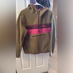 Cotopaxi Olive and Burgundy Fleece Pullover